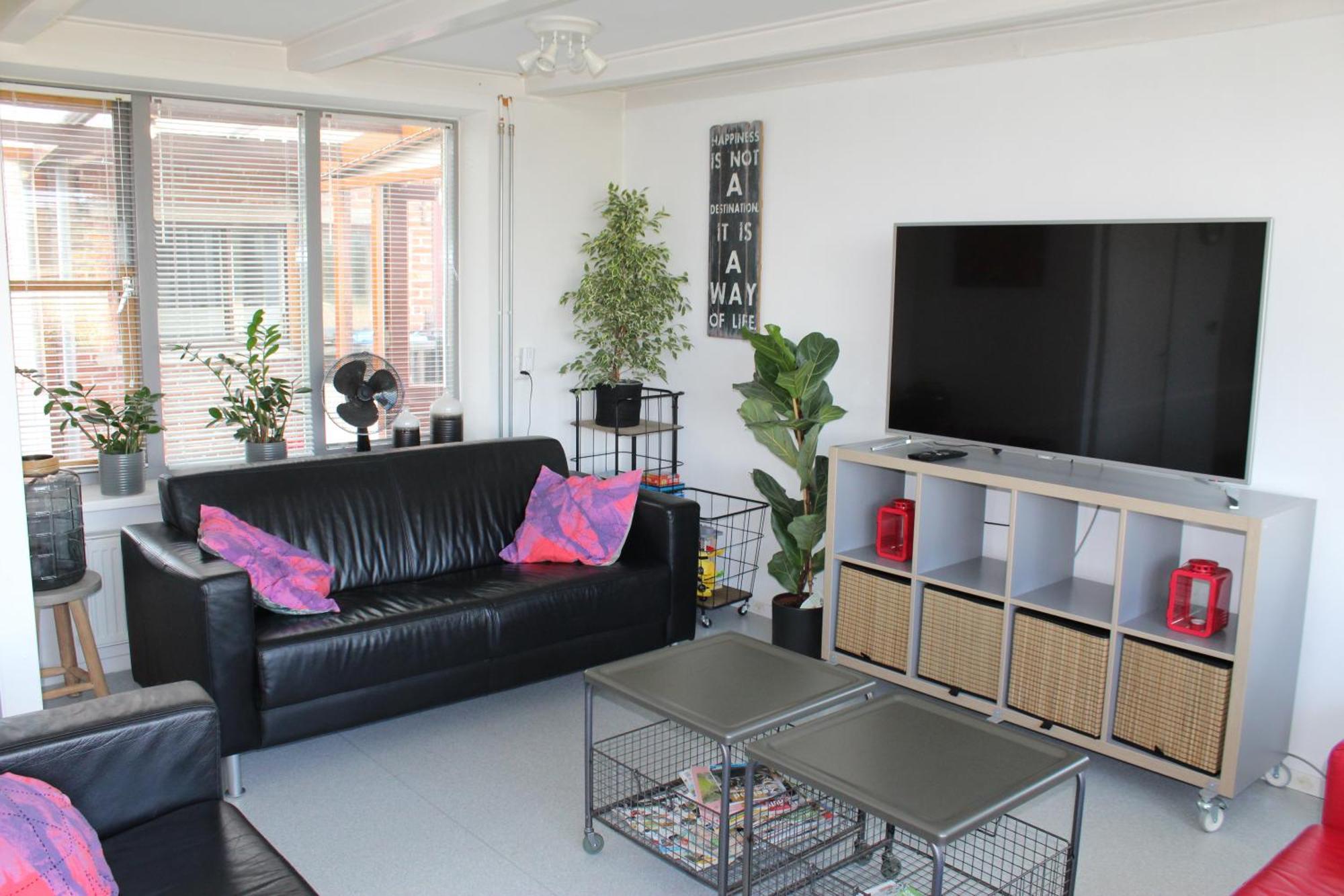 Lewedorp Vrijstaande Ruime Familiewoning Landelijk Gelegenヴィラ エクステリア 写真